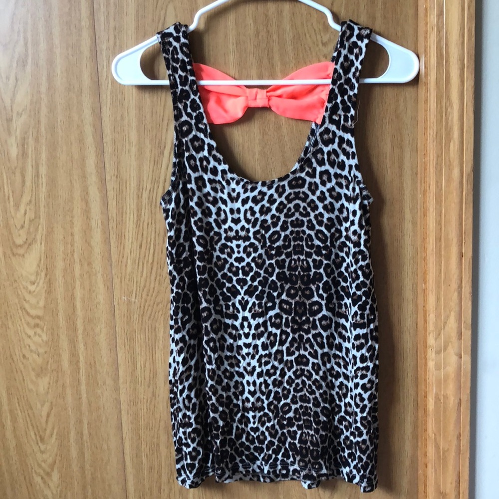 Women’s cheetah print tank with pink bow